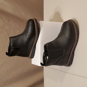 Oshkosh Toddler Boys Boot, Black, 9M